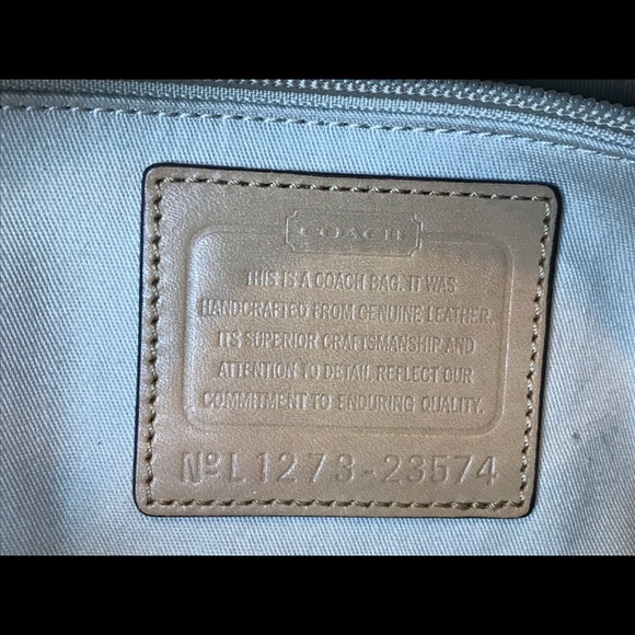 Coach Legacy leather Haley satchel 👜 in stone - Picture 2 of 8